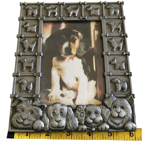 Photo Frame Dog 7x6" Metal Silver Toned Relief 3D Border Vertical Picture - Picture 3 of 4